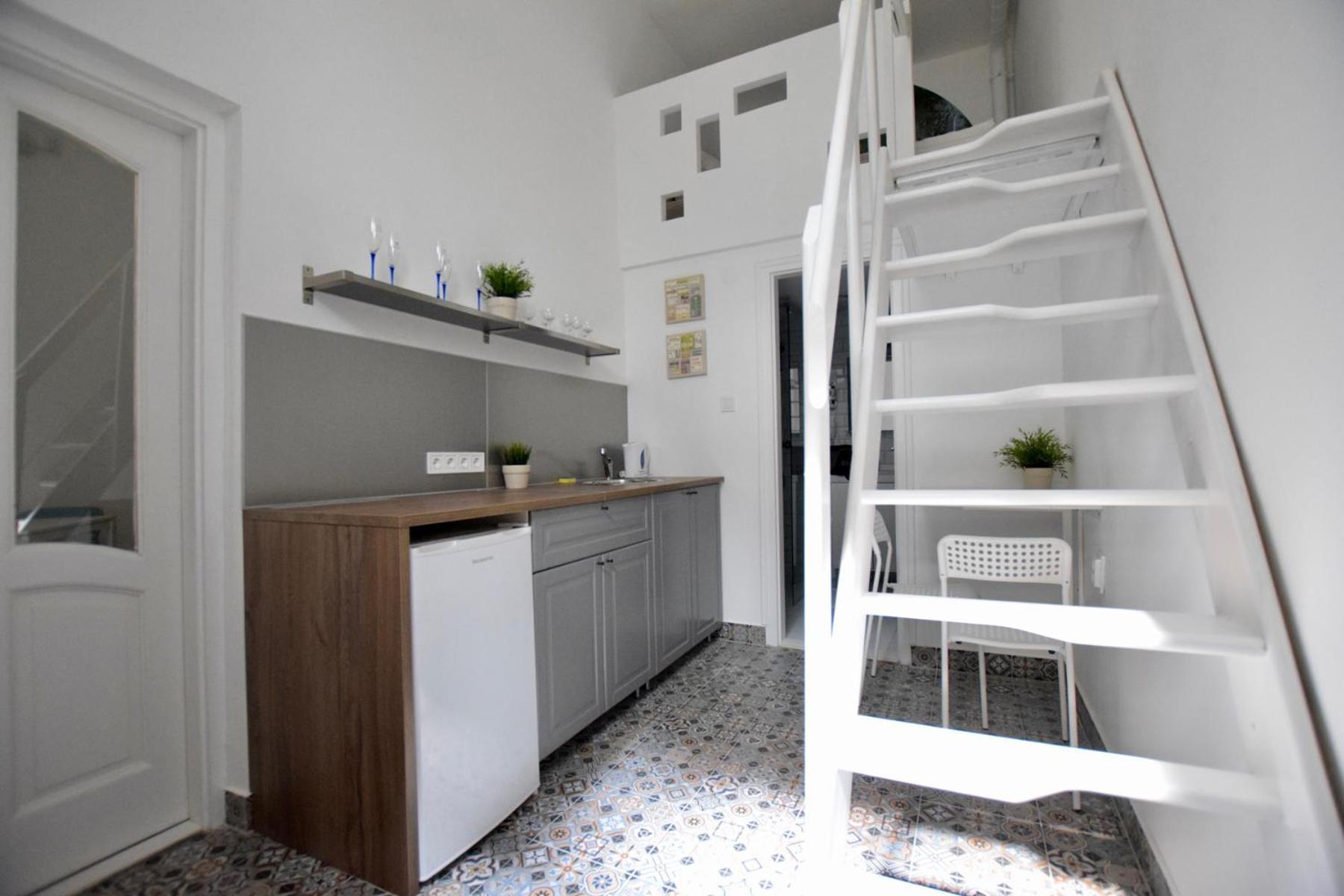 Budget Apartment By Hi5 - Kertesz Street Budapest Eksteriør bilde